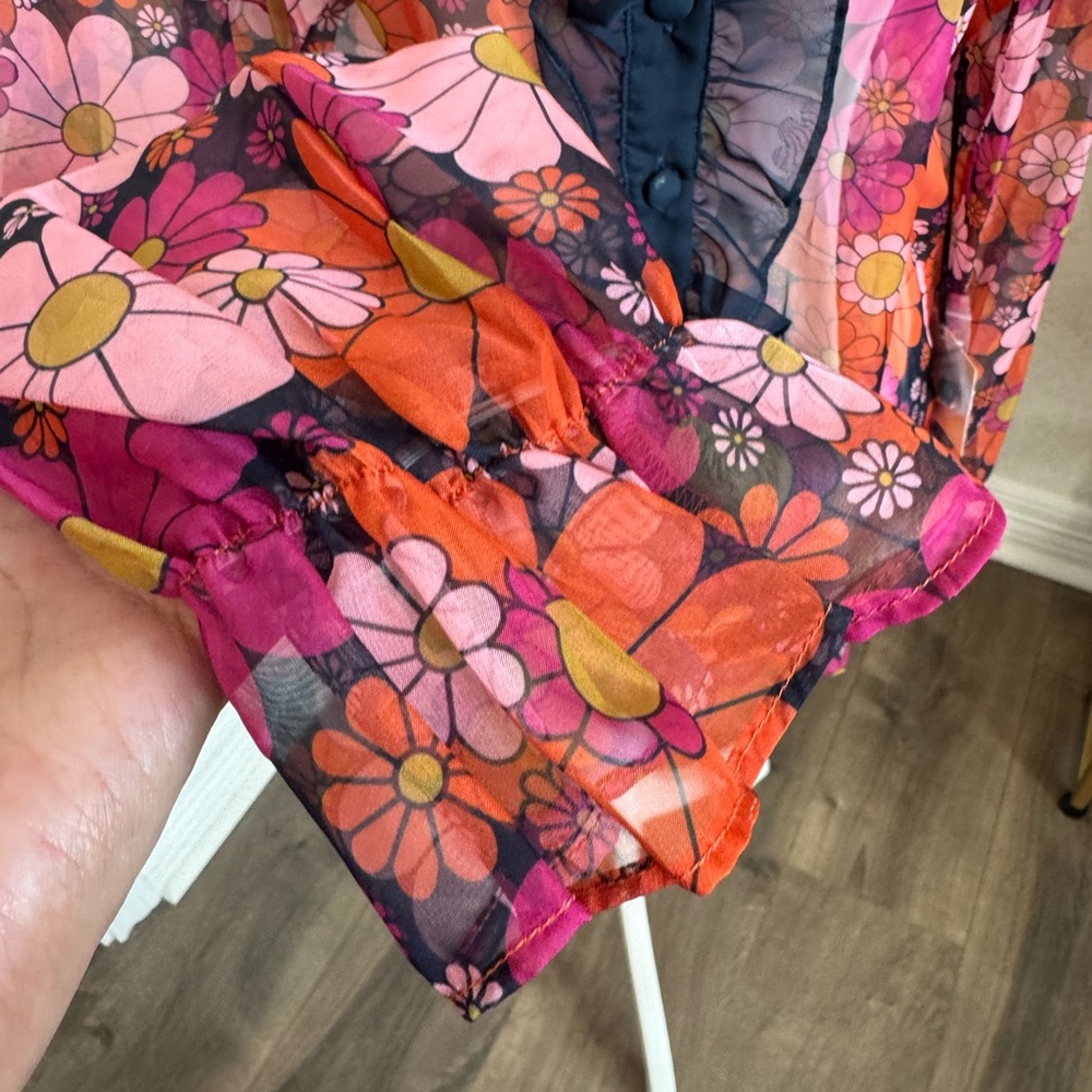 Floral Ruffle Sheer Blouse - Picture 3 of 5
